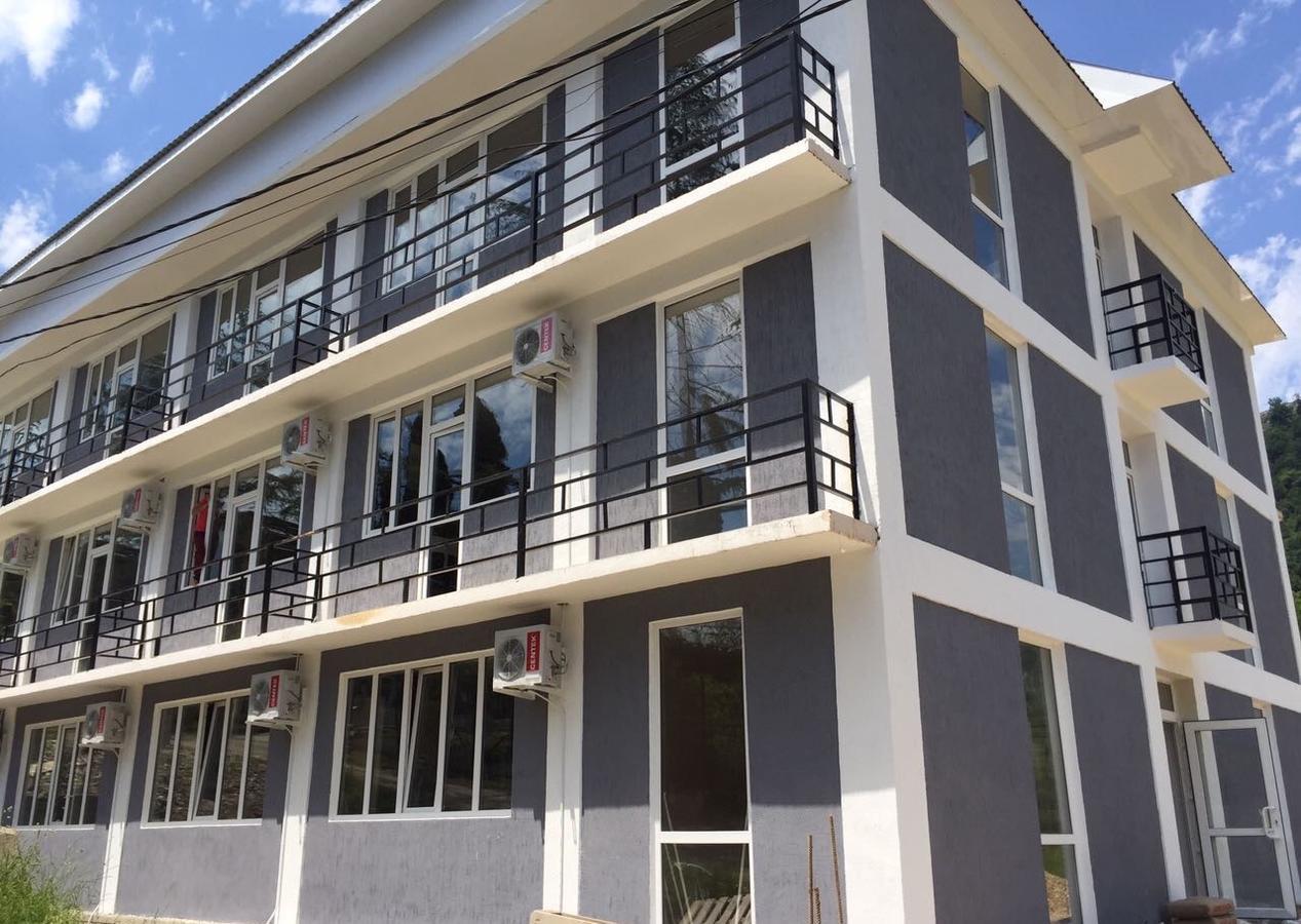 Mira Hotel New Athos Екстериор снимка